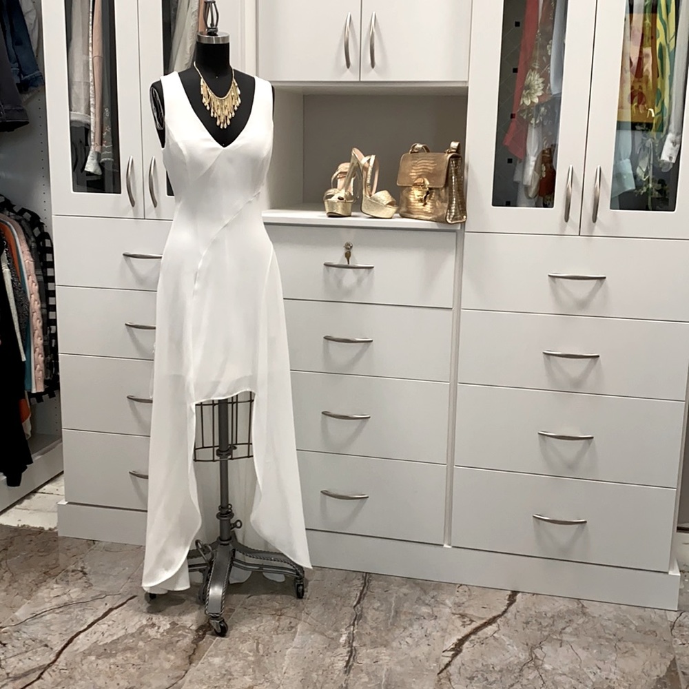 Bcbgmaxazria assymetrical white dress
